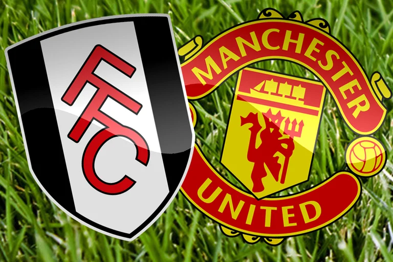 Official formations: Fulham é Man United