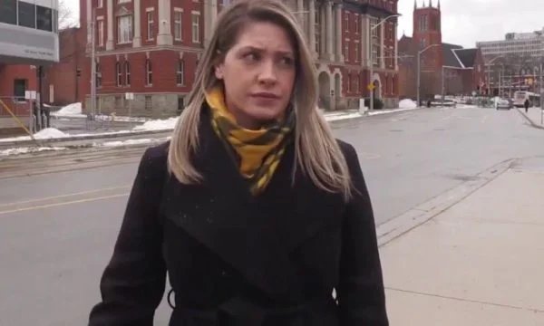 El reportero estaba reportando directamente cuando fue hostigado sexualmente: Me sentía como una mierda.