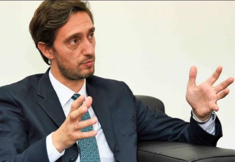 Ismaili: Kurti po provokon rrëzimin e Qeverisë për t’i ikur përgjegjësisë