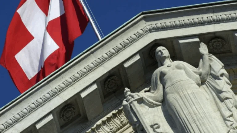 Essai fédéral ousts Kosovar de Suisse