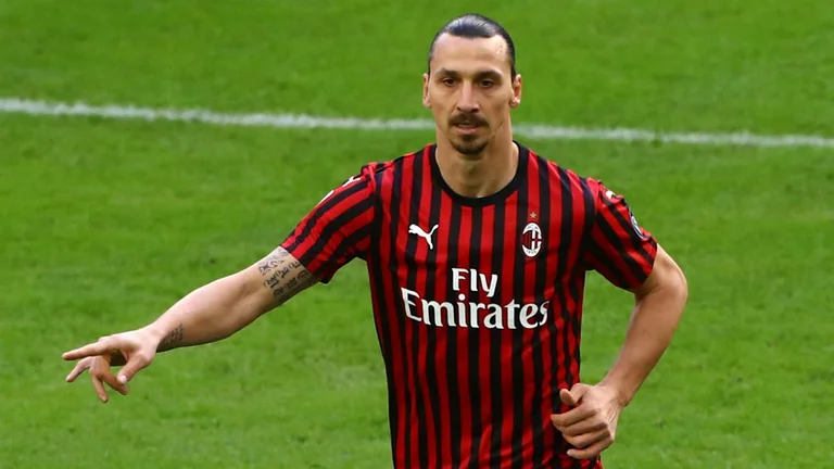 Arrihet marrëveshja: Ibrahimovic vazhdon kontratën me Milanin edhe për një sezon