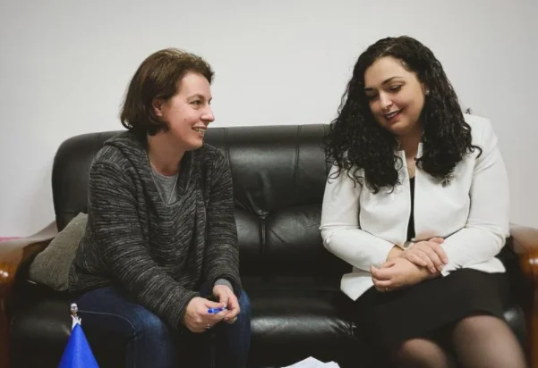 Donika Gervala rejoint le procès de Vjosa Osman