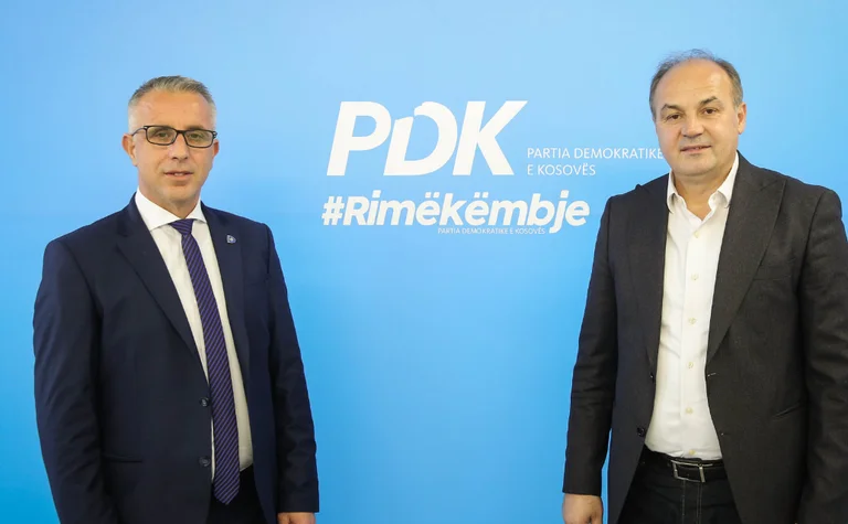 The initiative dismissed its official who joined PDK: made political deals