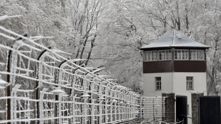 Visitors glide with them to Nazi Concentration Camp: Authorities Alarmed