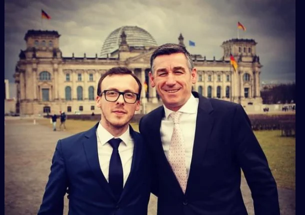 Bytyci: Bürgermeister Vessel, ich hoffe, Sie sind stolz auf uns, wie wir mit Ihnen sind