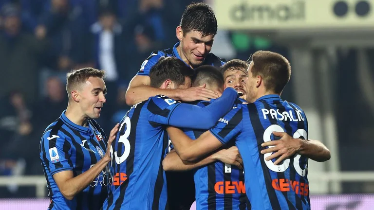 Atalanta triumphiert leicht gegen Cagliar, geht weiter bei Italiens Cup