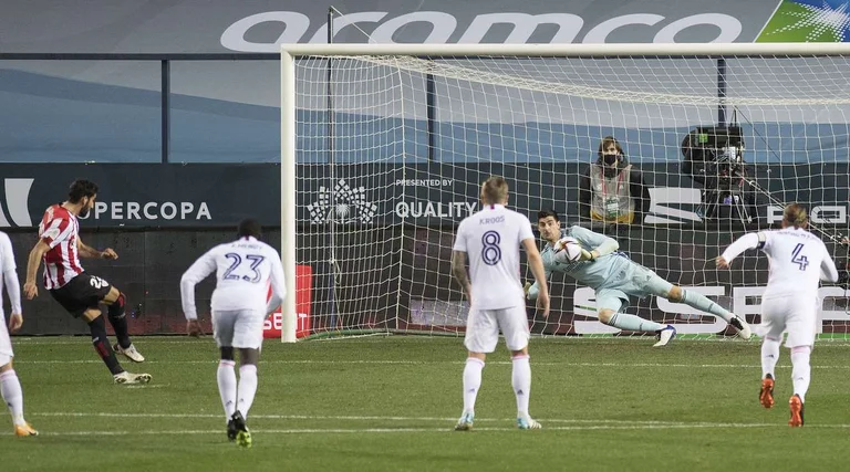 Acletic Bilbao en las finales de la Supercup