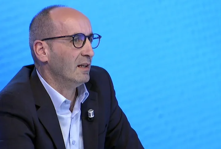 Mirena: Accord entre Albin Kurt et Vjosa Osman, farce complète