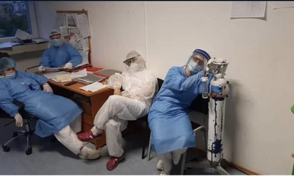 Mille e 500 euro al mese per i medici che hanno perso la vita di COVID-19