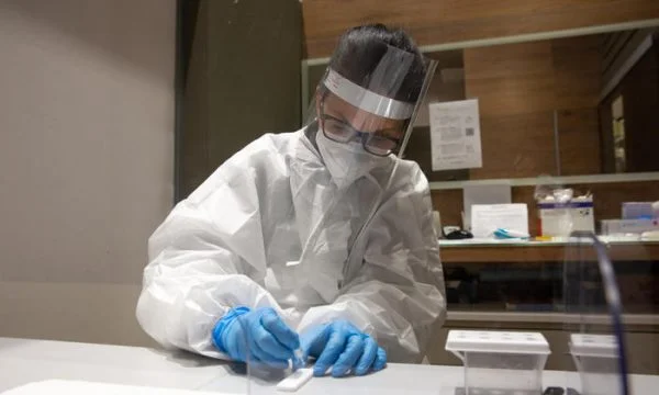 Coronervirus Studie: Effekte spüren nach einem Jahr