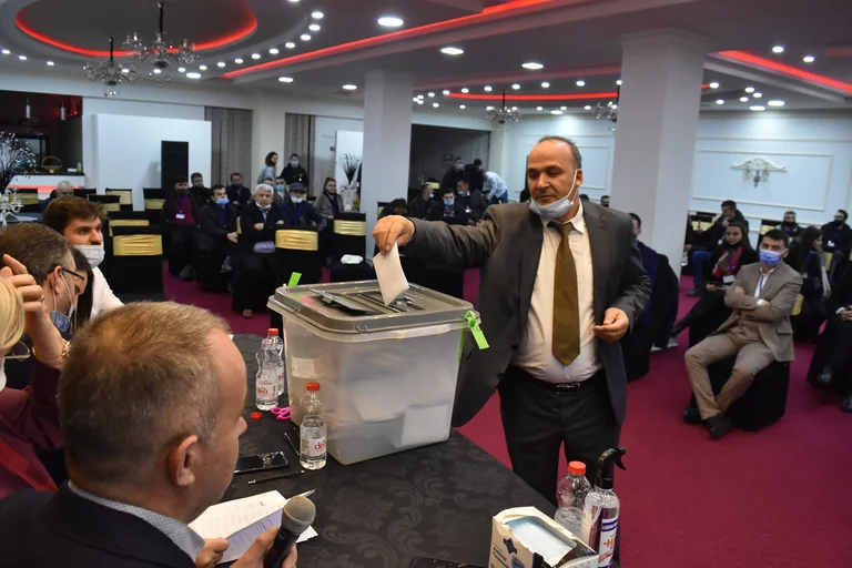 Vetevendosje présente des candidats au poste de député de Podujevo