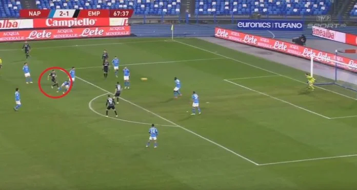 L'attaquant albanais ne s'arrêtera pas, il marque le deuxième but contre Naples