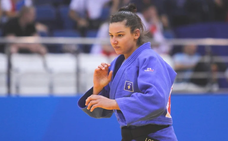 Loriana Kuka también es derrotada en los cuartos de final