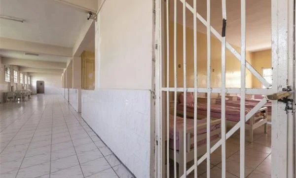 Kosovar batte la morte alla clinica psichiatrica svizzera un 85enne