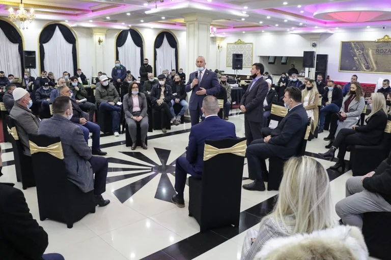 Haradinaj à Malisheva: AAK entre avec un programme électoral clair