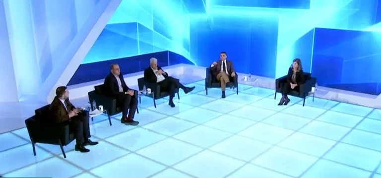 Fetah i L'affrontement du PDK avec le conseiller de Vjosa Osman : Honte, c'est la langue de la rue.