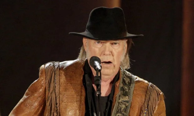 Legendary Neil Young calls on the attackers to be understood at the U.S. Congress