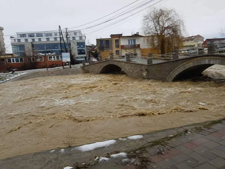 IHMK: The peak of rainfall is recorded in Junik and Gjakova, the declining river level