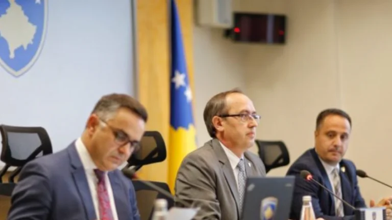 Hoti nomme Ekrem Hysenaj au poste de directeur de l'ATK.