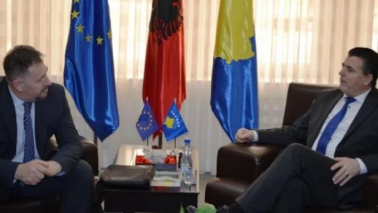 Agim Bahtiri, Sami Lushtak: Donne-moi toutes mes richesses