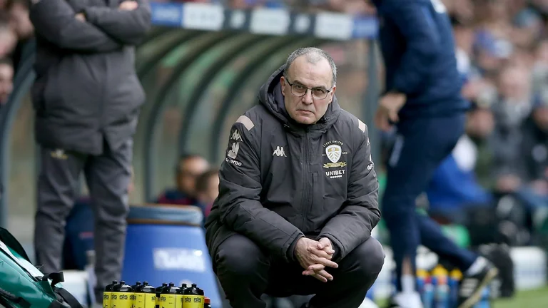 Grande nouvelle: Marcelo Bielsa, 65 ans, commence un cours d'anglais