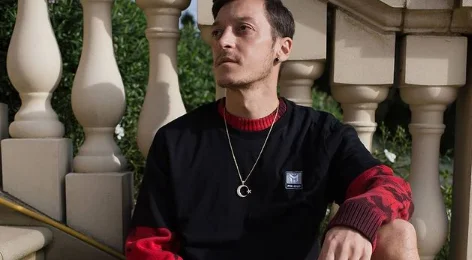 La nouvelle équipe d'Ozil confirme