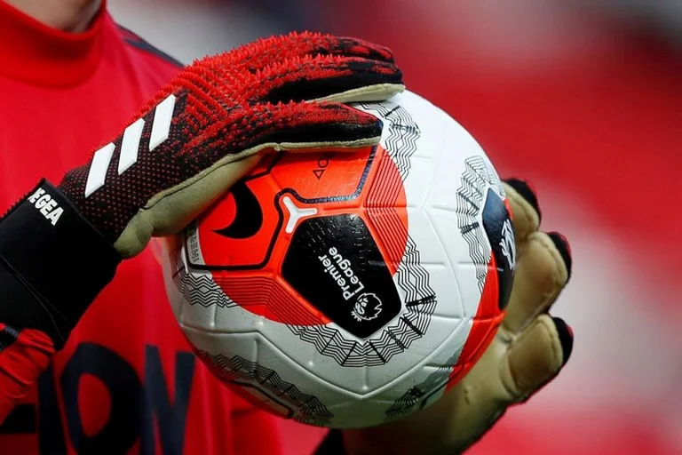 El partido de Premier Legager se pospone después de la explosión de Cavid-19 en el club inglés