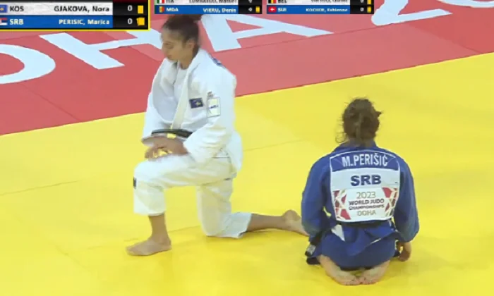 Nora Gjakova derrota al francés para entrar en las semifinales de la competencia de Doha