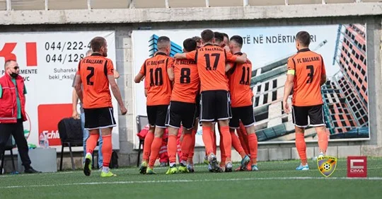 Ufficiale: I Balcani confermano la partenza di diversi calciatori, lasciando il super talento estivo