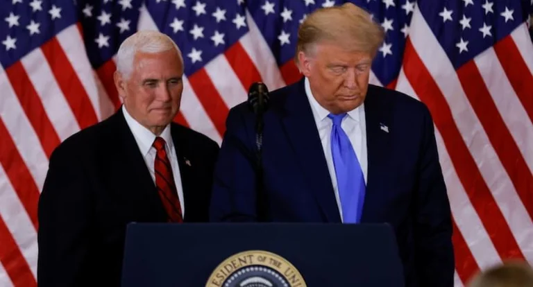 Pence fear and “2 benefits if Trump downloaded”: Locked door for 2024