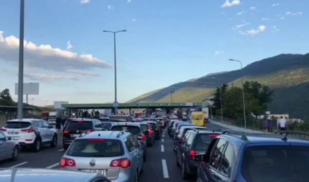 Tomber à la frontière Serbie-Hungari, situation calme aux postes de contrôle au Kosovo