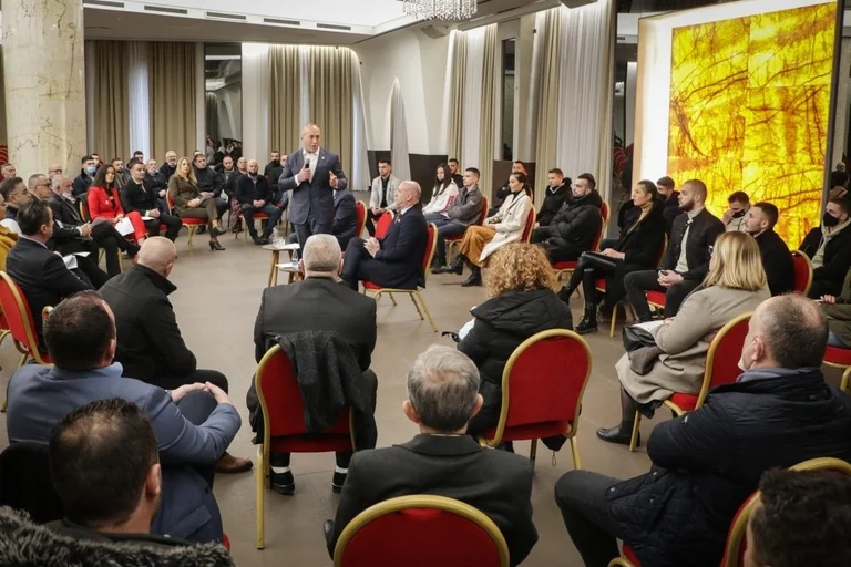 Haradinaj: Peja hat richtig verstanden, dass die herrschende Allianz ernsthafte Governance impliziert