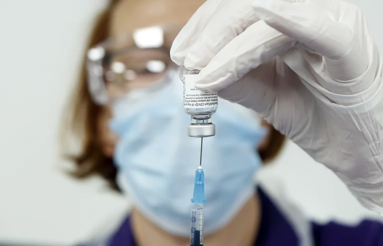 Étude : Le vaccin Pfizer semble fonctionner contre de nouvelles options.