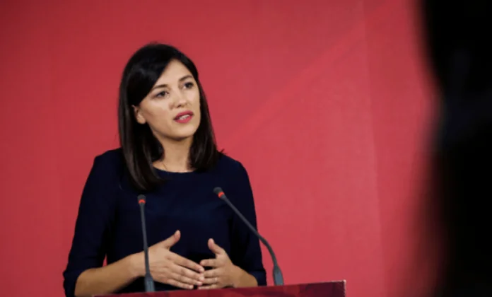 Albulen Haxhiu - Les coups et les obstacles ne font que nous élever