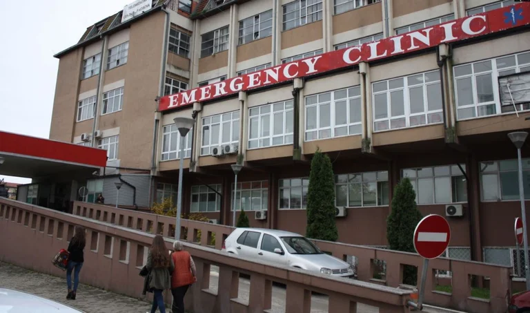 Vdes në QKUK një shtetase e Shqipërisë, Policia po heton rastin