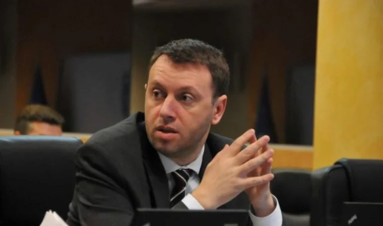 Abrashi raporton sot për marrëveshjen e 4 shtatorit në Shtëpinë e Bardhë
