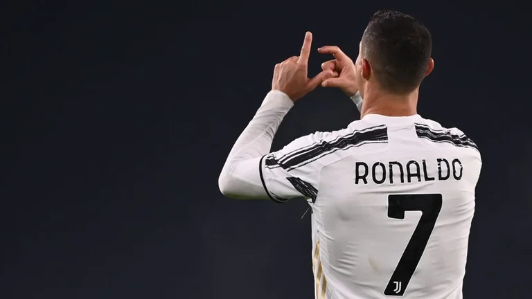 ¿A quién dedicó Cristiano Ronaldo su primer objetivo para 2021?