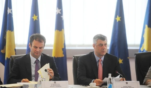 Kuci: El anuncio especial de Thaci fue político público