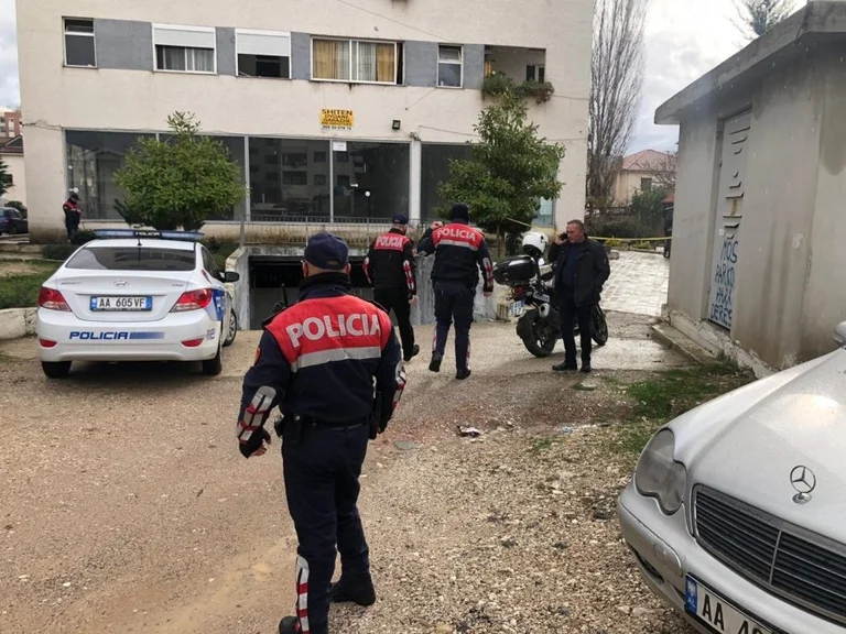Le meurtre de deux sœurs à Tirana, parle frère: Doras était enceinte et a vendu ses enfants