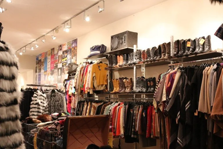 5 tendencias en 2021, que se puede encontrar fácilmente en el mercado de ropa de segunda mano!