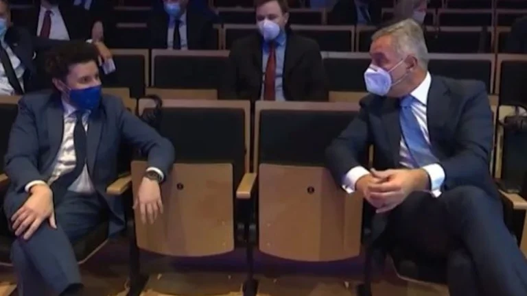 Abazovic: Djukanovic debe coexistir con el nuevo gobierno, o tendremos un nuevo presidente