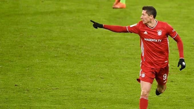 That's all Bayerney can do: Makes a sensational return, kidnaps head