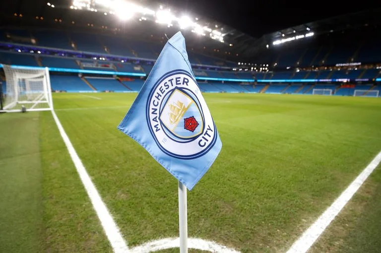 Manchester City confirma dos casos más positivos contra COVID-19