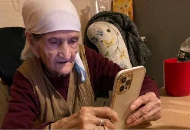 Albania's 93-year-old, healed by coronobrius in America
