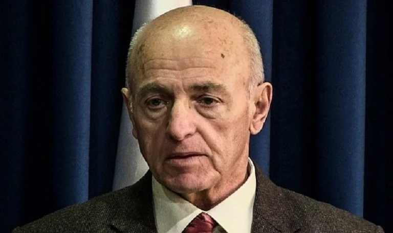 Former Kosovo delegation Reza Smaka dies