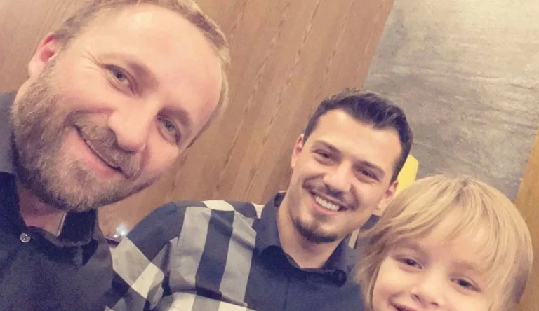 Abelard Tahiri festeggia il nuovo anno con il figlio dell'ex presidente Thaci