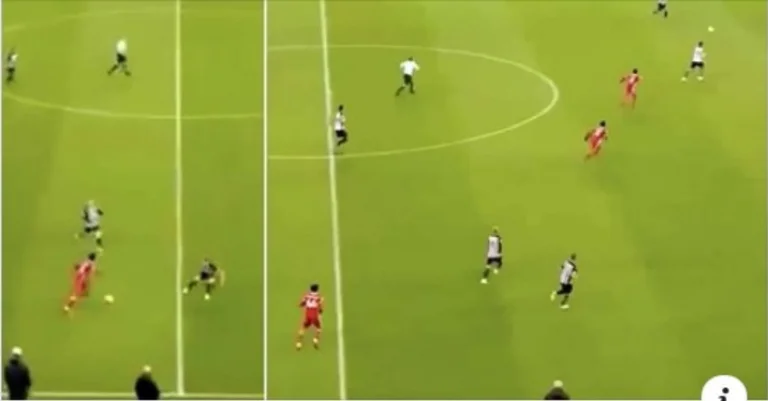 Questo passaggio di Alexander-Arnold ieri sera è assolutamente emozionante.