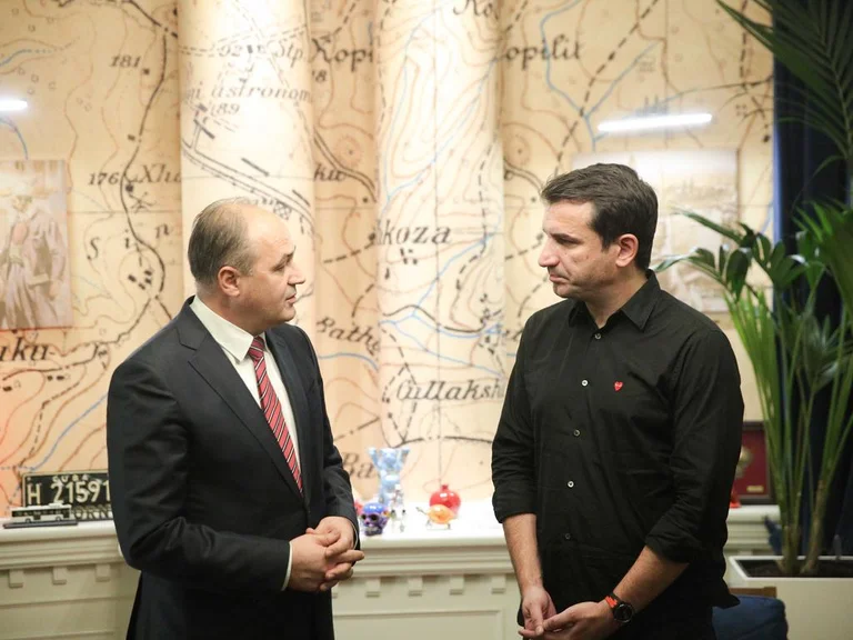 Hoxhaj with Veliaj: PDK will change Pristina quickly, as you changed Tirana for good