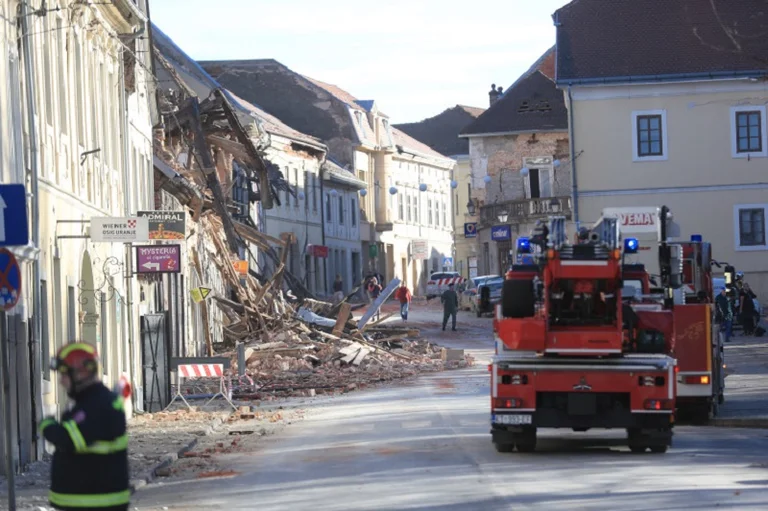 Albania helps Croatia with 250,000 euros after 6.4 earthquake