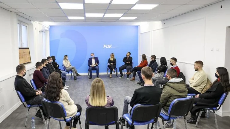 PDK joins 16 distinguished students, Hoxhaj: We have a special platform for students.